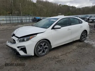 2021 Kia Forte LXS z VIN 3KPF24AD0ME337066, wystawiony jako Copart lot #52114225 z przebiegiem 85 626 mil mil oraz Szkoda całkowita • Salvage title. Historia ofert i sprzedaży dostępna na DreamBid. Obrazek 1.