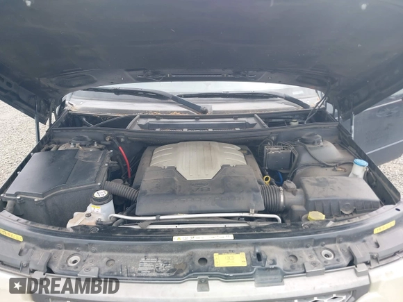 2006 Land Rover Range Rover SC with VIN SALMF13456A215549, listed as a IAAI auction lot 42301031 with 311,511 mi miles and . Bid and sale history available at DreamBid. Image 10.