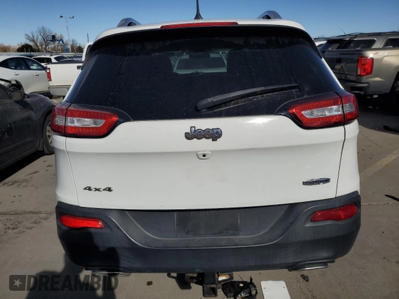 2017 Jeep Cherokee Latitude с VIN 1C4PJMCS0HW655400, выставлен на аукционе Copart как лот 43664355 с пробегом 135 997 миль миль и Списание • Salvage title. История ставок и продаж доступна на DreamBid. Изображение 6.