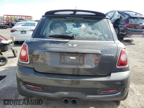 2013 MINI Hardtop S with VIN WMWSV3C50DT393440, listed as a Copart auction lot 55170145 with 141,896 mi miles and Clean Title. Bid and sale history available at DreamBid. Image 6.