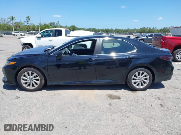 2023 Toyota Camry LE z VIN 4T1C11AK2PU120803, wystawiony jako IAAI lot #42060384 z przebiegiem 38 897 mil mil oraz . Historia ofert i sprzedaży dostępna na DreamBid. Obrazek 15.