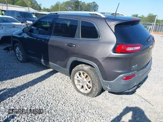 2018 Jeep Cherokee Latitude Plus с VIN 1C4PJMLB1JD532917, выставлен на аукционе IAAI как лот 41992641 с пробегом 143 786 миль миль и . История ставок и продаж доступна на DreamBid. Изображение 3.