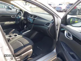 2019 Nissan Sentra SV with VIN 3N1AB7AP6KY381447, listed as a IAAI auction lot 41920765 with 22,076 mi miles and . Bid and sale history available at DreamBid. Image 5.