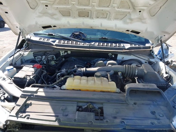 2019 Ford F-150 XL with VIN 1FTMF1CB5KKE51502, listed as a IAAI auction lot 41364421 with 38,814 mi miles. Bid and sale history available at carsss.com. Image 10.