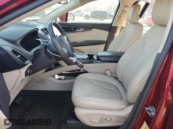 2017 Lincoln MKX Select with VIN 2LMPJ6KR0HBL30810, listed as a Copart auction lot 44453695 with 82,364 mi miles and Salvage Title. Bid and sale history available at carsss.com. Image 7.