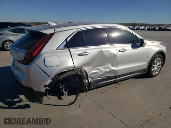 2019 Cadillac XT4 FWD Luxury z VIN 1GYAZAR46KF118537, wystawiony jako Copart lot #80746764 z przebiegiem 112 142 mil mil oraz Szkoda całkowita • Salvage title. Historia ofert i sprzedaży dostępna na DreamBid. Obrazek 3.