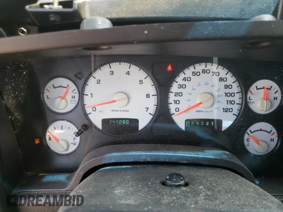 2002 Dodge 1500 z VIN 3D7HU18N02G140311, wystawiony jako Copart lot #55506095 z przebiegiem 144 280 mil mil oraz Szkoda całkowita • Salvage title. Historia ofert i sprzedaży dostępna na DreamBid. Obrazek 9.