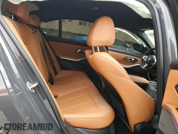 2023 BMW 3 Series 330i with VIN 3MW69FF05P8D33852, listed as a Copart auction lot 52694485 with 29,862 mi miles and Salvage title. Bid and sale history available at DreamBid. Image 10.