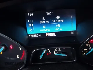 2015 Ford Focus SE с VIN 1FADP3F26FL354027, выставлен на аукционе IAAI как лот 41544416 с пробегом 139 160 миль миль и . История ставок и продаж доступна на DreamBid. Изображение 7.