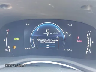 2025 Toyota Camry LE z VIN 4T1DAACK7SU531768, wystawiony jako IAAI lot #42187559 z przebiegiem 26 348 mil mil oraz . Historia ofert i sprzedaży dostępna na DreamBid. Obrazek 7.
