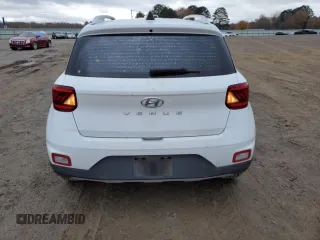2021 Hyundai Venue SEL z VIN KMHRC8A32MU073158, wystawiony jako Copart lot #84608014 z przebiegiem 83 666 mil mil oraz Szkody całkowita. Historia ofert i sprzedaży dostępna na DreamBid. Obrazek 6.