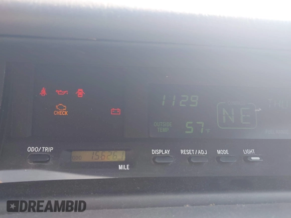 2001 Toyota Avalon XL with VIN 4T1BF28B31U130675, listed as a IAAI auction lot 42006171 with 156,261 mi miles and . Bid and sale history available at DreamBid. Image 7.