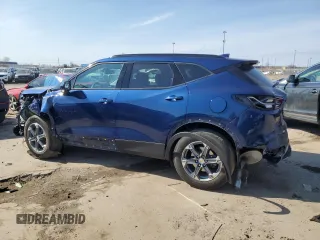 2023 Chevrolet Blazer LT z VIN 3GNKBCR41PS121933, wystawiony jako Copart lot #48974535 z przebiegiem 36 292 mil mil oraz Nie do naprawy • Non repairable. Historia ofert i sprzedaży dostępna na DreamBid. Obrazek 2.