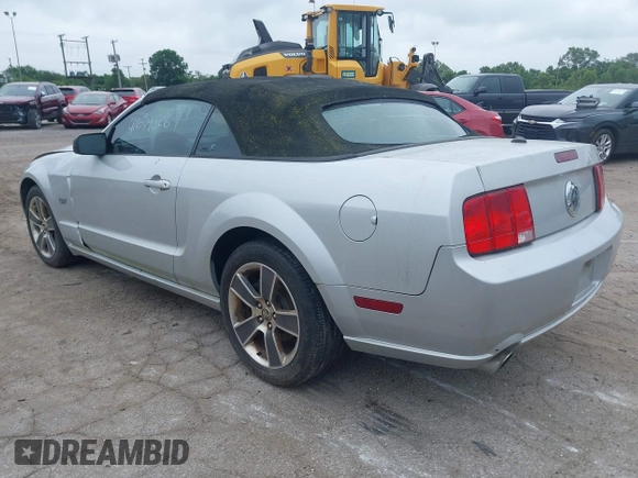 2008 Ford Mustang GT Deluxe with VIN 1ZVHT85H185173853, listed as a IAAI auction lot 42649826 with 176,484 mi miles and . Bid and sale history available at DreamBid. Image 3.
