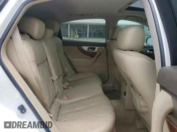 2015 Infiniti QX70 with VIN JN8CS1MU7FM381300, listed as a Copart auction lot 58246015 with 142,043 mi miles and Clean title. Bid and sale history available at DreamBid. Image 10.