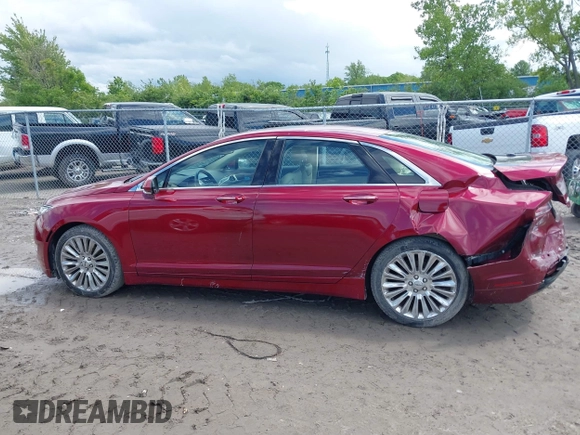2013 Lincoln MKZ with VIN 3LN6L2G99DR803280, listed as a IAAI auction lot 42343037 with 65,189 mi miles and . Bid and sale history available at DreamBid. Image 14.