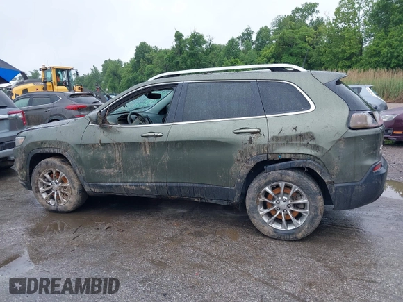 2019 Jeep Cherokee Latitude Plus with VIN 1C4PJMLB0KD169415, listed as a IAAI auction lot 42284888 with Not provided miles and . Bid and sale history available at DreamBid. Image 13.