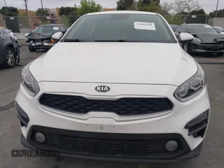 2021 Kia Forte FE with VIN 3KPF24AD2ME345167, listed as a IAAI auction lot 41891668 with 68,050 mi miles. Bid and sale history available at carsss.com. Image 6.