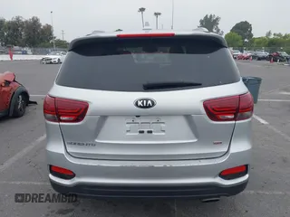 2019 Kia Sorento LX z VIN 5XYPG4A36KG438741, wystawiony jako IAAI lot #42384999 z przebiegiem 94 640 mil mil oraz . Historia ofert i sprzedaży dostępna na DreamBid. Obrazek 17.