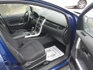 2014 Ford Edge SE z VIN 2FMDK3G93EBA15837, wystawiony jako IAAI lot #42253550 z przebiegiem 135 912 mil mil oraz . Historia ofert i sprzedaży dostępna na DreamBid. Obrazek 5.