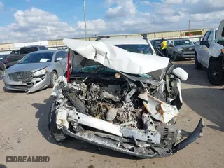 2011 Toyota Highlander with VIN 5TDZK3EH9BS046931, listed as a IAAI auction lot 41505790 with 1 mi miles. Bid and sale history available at carsss.com. Image 12.