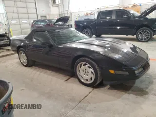 1994 Chevrolet Corvette z VIN 1G1YY32P8R5103280, wystawiony jako Copart lot #83605404 z przebiegiem 116 481 mil mil oraz Czysty tytuł • Clean title. Historia ofert i sprzedaży dostępna na DreamBid. Obrazek 4.