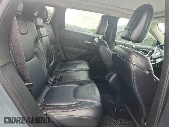 2014 Jeep Cherokee Trailhawk с VIN 1C4PJMBS1EW212024, выставлен на аукционе Copart как лот 58825265 с пробегом 99 087 миль миль и Списание • Salvage title. История ставок и продаж доступна на DreamBid. Изображение 11.