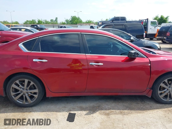 2018 Nissan Altima SR with VIN 1N4AL3AP9JC195613, listed as a IAAI auction lot 42131986 with 83,256 mi miles and . Bid and sale history available at carsss.com. Image 13.