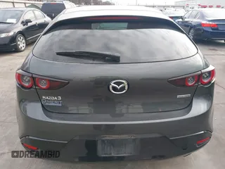 2019 Mazda 3 with VIN JM1BPAJMXK1121384, listed as a IAAI auction lot 41365150 with 38,899 mi miles and . Bid and sale history available at DreamBid. Image 16.