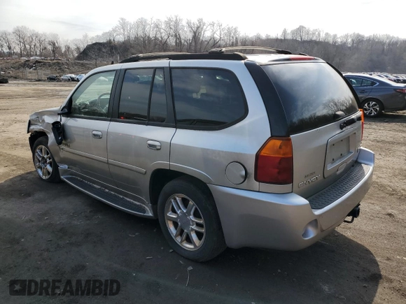 2007 GMC Envoy Denali with VIN 1GKET63M072110631, listed as a Copart auction lot 47081475 with 182,600 mi miles and Salvage Title. Bid and sale history available at carsss.com. Image 2.