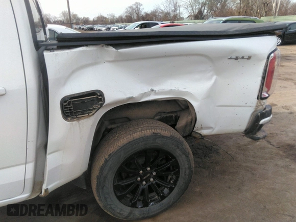 2022 GMC Canyon 4WD Elevation z VIN 1GTG6CEN8N1169512, wystawiony jako IAAI lot #42015869 z przebiegiem 60 159 mil mil oraz . Historia ofert i sprzedaży dostępna na DreamBid. Obrazek 6.