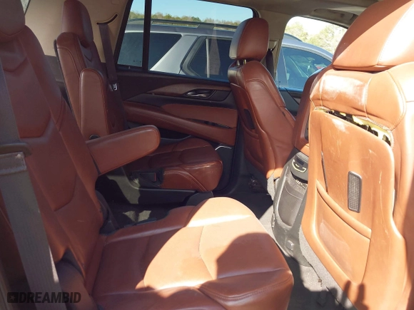 2015 Cadillac Escalade Premium with VIN 1GYS4NKJ8FR514158, listed as a IAAI auction lot 41561419 with 172,470 mi miles. Bid and sale history available at carsss.com. Image 8.