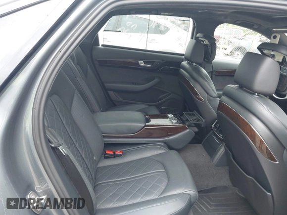 2015 Audi A8 3.0T z VIN WAU3GAFD5FN005065, wystawiony jako IAAI lot #41630450 z przebiegiem 122 939 mil mil oraz . Historia ofert i sprzedaży dostępna na DreamBid. Obrazek 8.