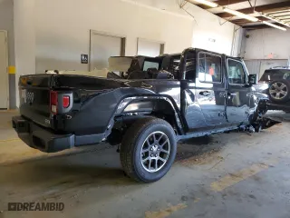 2023 Jeep Gladiator Overland with VIN 1C6HJTFG3PL514611, listed as a Copart auction lot 39195344 with 0 mi miles and Salvage Title. Bid and sale history available at carsss.com. Image 3.