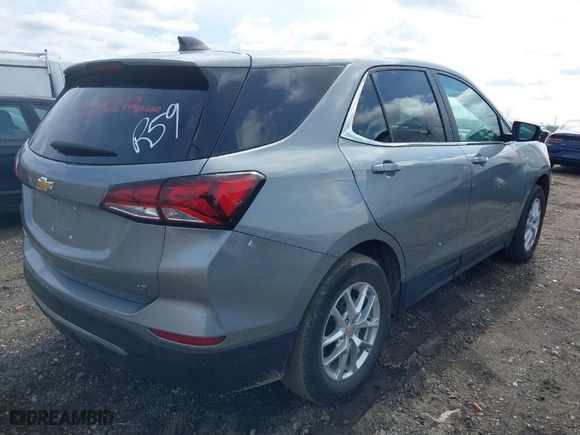2024 Chevrolet Equinox LT with VIN 3GNAXKEG4RL271846, listed as a IAAI auction lot 41876866 with 45,905 mi miles. Bid and sale history available at carsss.com. Image 4.