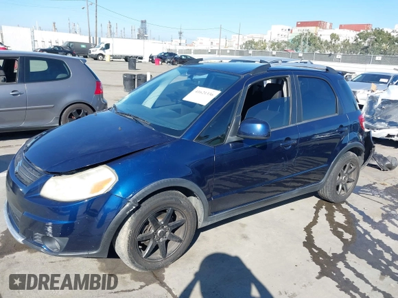 2008 Suzuki SX4 z VIN JS2YB417985101848, wystawiony jako IAAI lot #41621336 z przebiegiem 189 311 mil mil oraz . Historia ofert i sprzedaży dostępna na DreamBid. Obrazek 2.