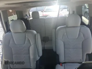 2022 Kia Telluride SX z VIN 5XYP5DHC6NG221853, wystawiony jako Copart lot #52912795 z przebiegiem 78 374 mil mil oraz Szkoda całkowita • Salvage title. Historia ofert i sprzedaży dostępna na DreamBid. Obrazek 10.
