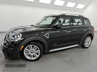2024 MINI Countryman Cooper S with VIN WMZ83BR06R3S19842, listed as a Copart auction lot 62833115 with 28,467 mi miles and Clean title. Bid and sale history available at DreamBid. Image 1.