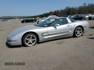 1998 Chevrolet Corvette with VIN 1G1YY22G0W5101853, listed as a Copart auction lot 69011934 with 96,384 mi miles and Salvage Title. Bid and sale history available at carsss.com. Image 1.