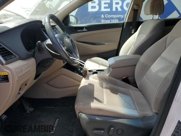 2017 Hyundai Tucson Value with VIN KM8J33A26HU289561, listed as a Copart auction lot 56167455 with 106,263 mi miles and Clean title. Bid and sale history available at DreamBid. Image 7.