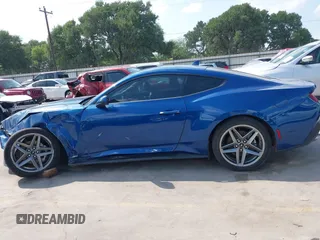 2024 Ford Mustang EcoBoost с VIN 1FA6P8TH0R5142067, выставлен на аукционе IAAI как лот 42338104 с пробегом 7 179 миль миль и . История ставок и продаж доступна на DreamBid. Изображение 14.