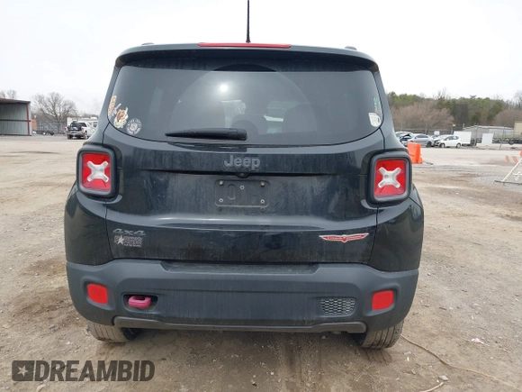 2017 Jeep Renegade Trailhawk z VIN ZACCJBCB9HPG55038, wystawiony jako IAAI lot #41737043 z przebiegiem 103 488 mil mil oraz . Historia ofert i sprzedaży dostępna na DreamBid. Obrazek 17.