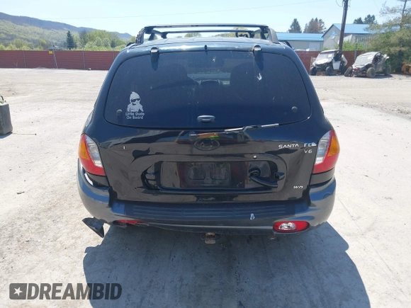2002 Hyundai Santa Fe GLS z VIN KM8SC73D42U281993, wystawiony jako IAAI lot #42098783 z przebiegiem 256 094 mil mil oraz . Historia ofert i sprzedaży dostępna na DreamBid. Obrazek 16.