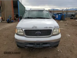2000 Ford Expedition XLT with VIN 1FMRU1660YLB29813, listed as a Copart auction lot 44729765 with 258,224 mi miles and Salvage Title. Bid and sale history available at DreamBid. Image 5.