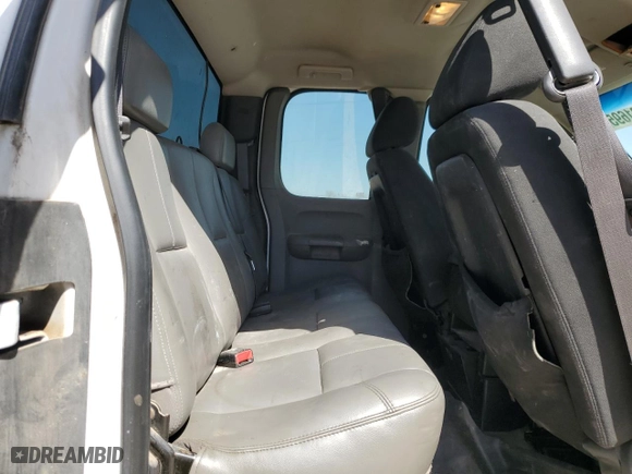 2007 GMC Sierra 2500HD Work Truck with VIN 1GTHC29K57E523201, listed as a Copart auction lot 48001695 with 222,977 mi miles and Salvage Title. Bid and sale history available at carsss.com. Image 10.