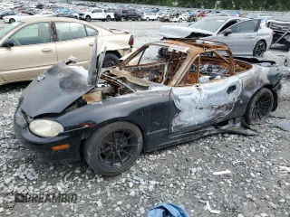 1999 Mazda MX-5 Miata z VIN JM1NB3535X0131701, wystawiony jako Copart lot #55785185 z przebiegiem Nie podano mil oraz Nie do naprawy • Non repairable. Historia ofert i sprzedaży dostępna na DreamBid. Obrazek 1.