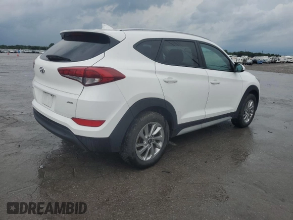 2018 Hyundai Tucson SEL with VIN KM8J3CA46JU738213, listed as a Copart auction lot 59138215 with 136,515 mi miles and Clean title. Bid and sale history available at DreamBid. Image 3.