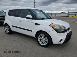 2012 Kia Soul + with VIN KNDJT2A63C7358585, listed as a Copart auction lot 47741745 with 171,995 mi miles and Clean Title. Bid and sale history available at carsss.com. Image 4.