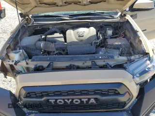 2017 Toyota Tacoma SR5 with VIN 5TFCZ5ANXHX082770, listed as a Copart auction lot 53835735 with 181,676 mi miles and Salvage Title. Bid and sale history available at carsss.com. Image 11.