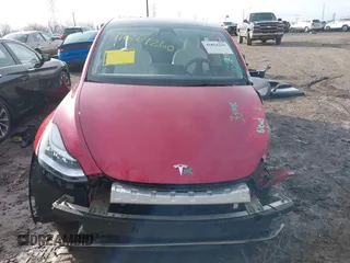2021 Tesla Model Y Long Range with VIN 5YJYGDEE3MF212845, listed as a IAAI auction lot 41864260 with 43,451 mi miles. Bid and sale history available at carsss.com. Image 20.